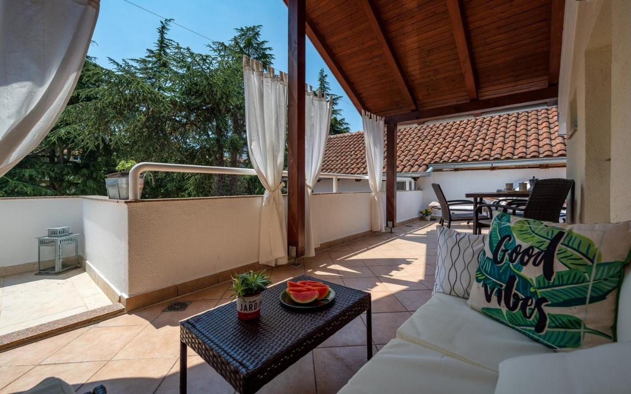 Apartment Katoro Umag Exterior photo